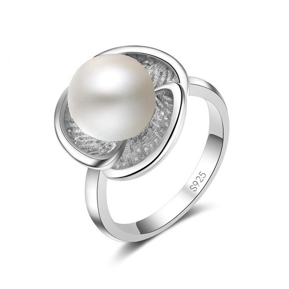 White Pearl Flower Bloom Ring - Picture 4 of 4